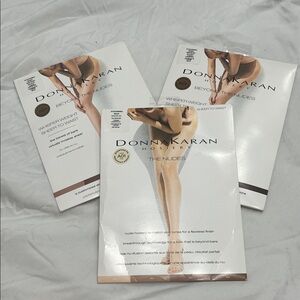 Donna Karan Hosiery 'The Nudes' Pantyhose-Size Small 3 Pairs NEW.